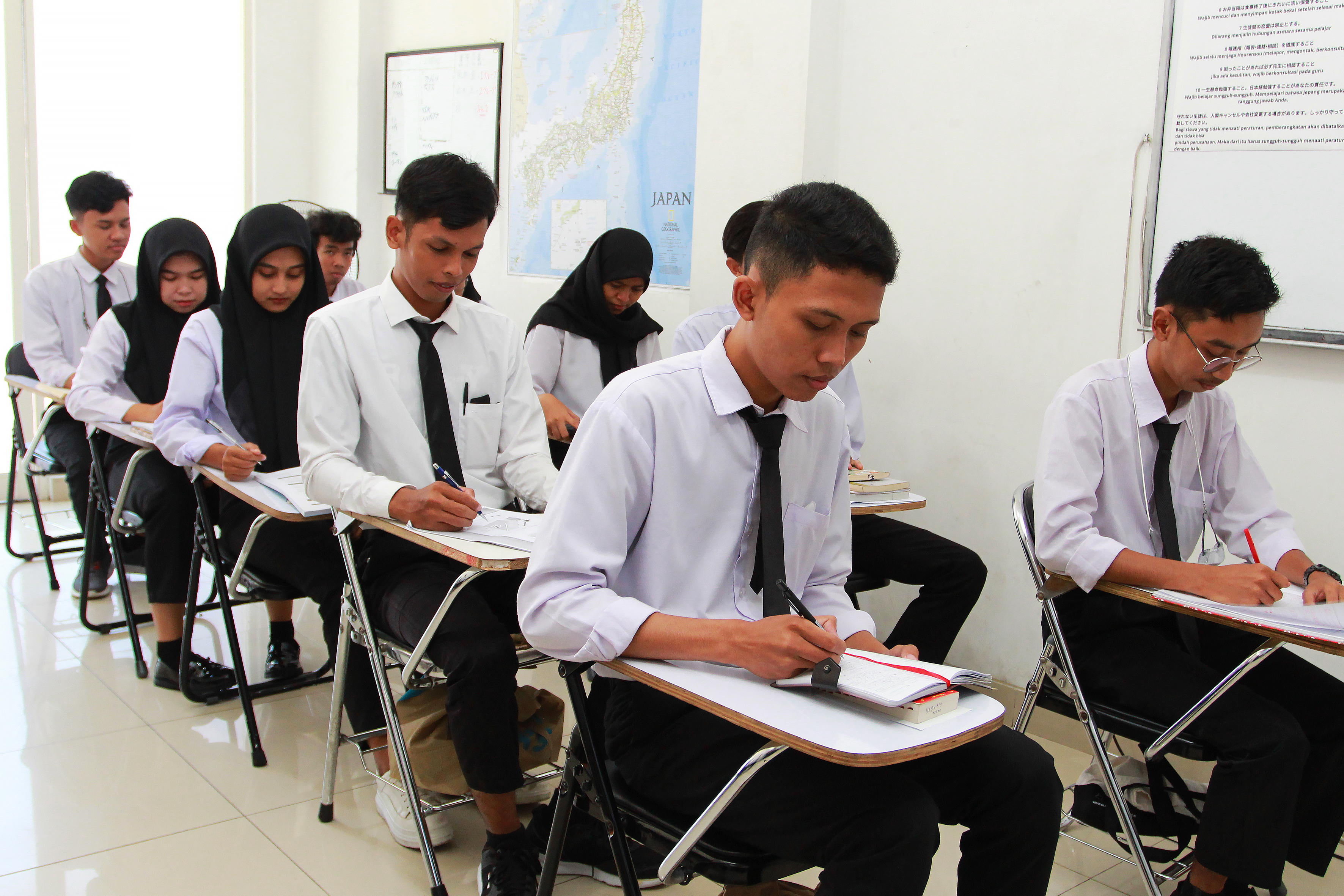 LPK ツバメ日本語研修センター